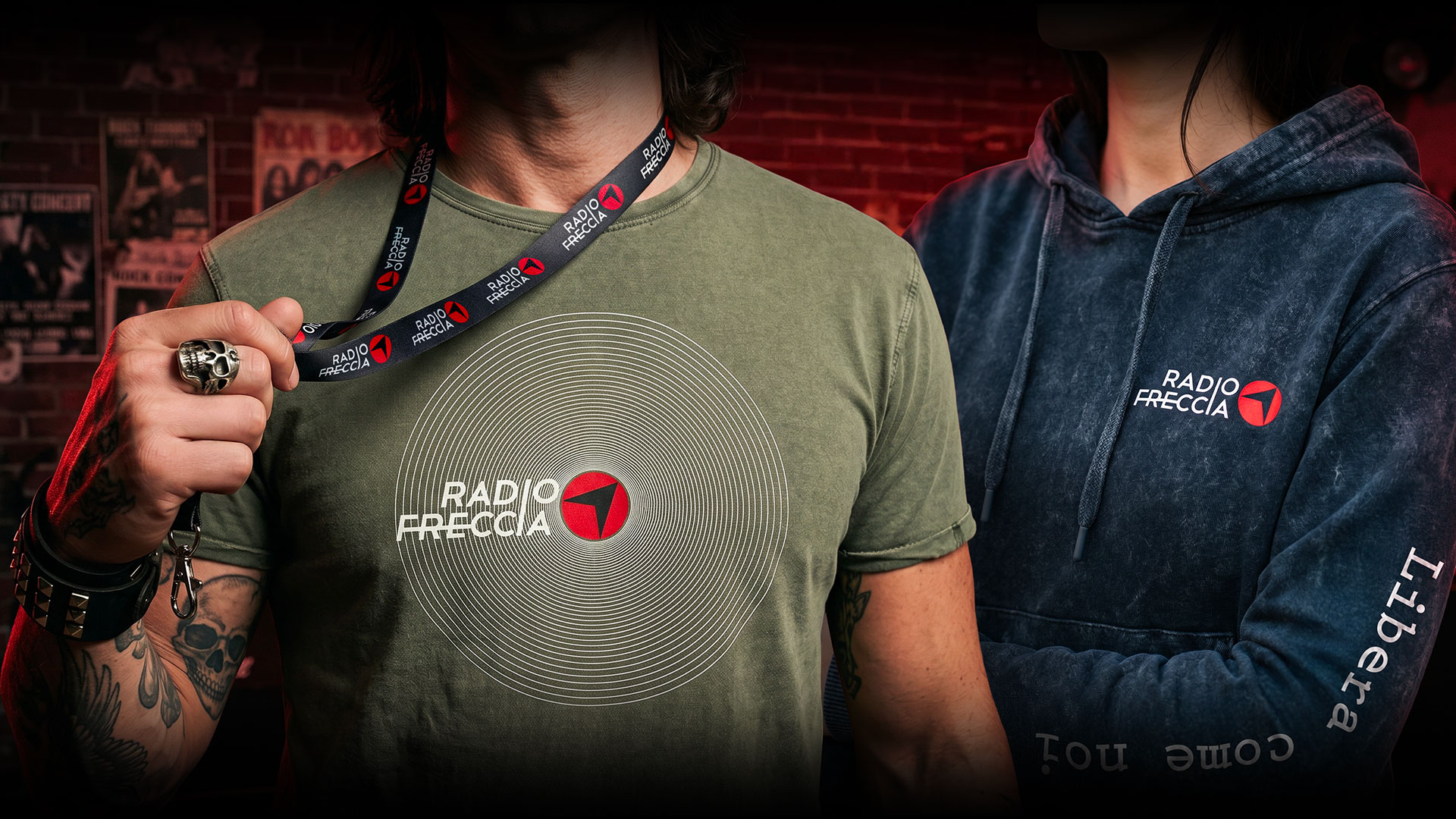  CHI ASCOLTA LA RADIO GIUSTA,  MERITA UN  OUTFIT ADEGUATO    